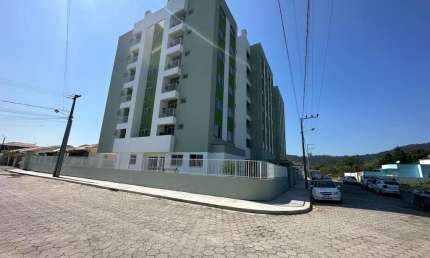 Apartamento semi Mobiliado de 2 quartos e sacada com churrasqueira em Biguaçu - SC