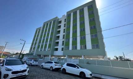 Apartamento de 2 quartos e sacada com churrasqueira em Biguaçu - SC