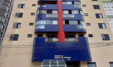 Apartamento mobiliado de 3 quartos sendo 1 suíte com banheira localizado em Campinas - São José - SC