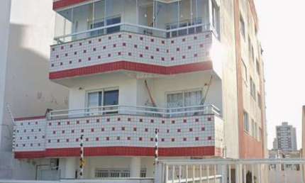 Apartamento Tríplex de 3 quartos sendo 1 suíte com closet no Jardim Atlântico - Florianópolis - SC