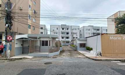 Apartamento a venda de 03 Dormitórios 01 Banheiro no bairro Campinas em São José-SC