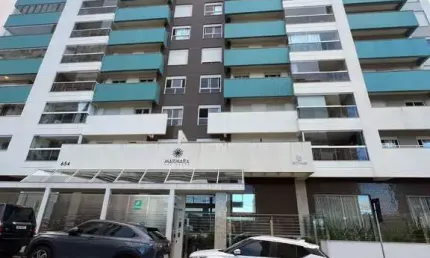 Apartamento com 3 dormitórios em barreiros, são josé-sc.