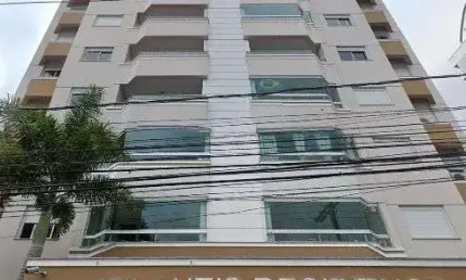 Apartamento semi-mobiliado com 3 quartos e varanda gourmet - Barreiros - São José/SC
