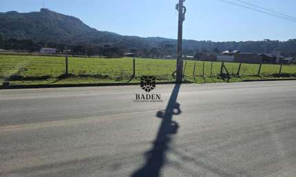 Terreno à venda na Avenida Francisco Ghizoni, 123, Centro, Urubici