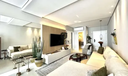 Apartamento 4 Dormitórios / 3 Vagas / Mobiliado e Decorado / Balneário Camboriú