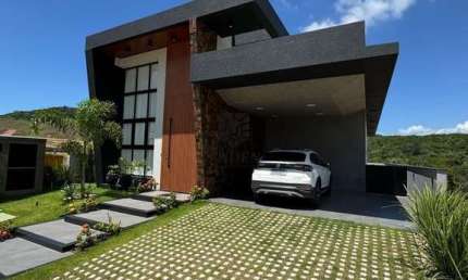 Casa / Condomínio Fechado / Balneário Camboriú - SC