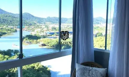 Apartamento mobiliado no  Edifício Santos Dumont, quadra mar