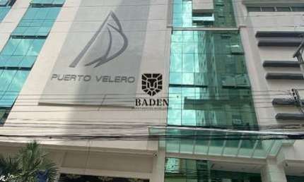 Apartamento no Centro / Edifício Puerto Velero / Balneário Camboriú