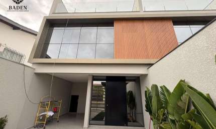 Casa com 3 quartos à venda na Rua 2070, 811, Centro, Balneário Camboriú