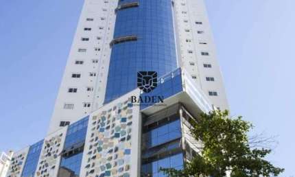Apartamento 3 dormitórios à venda Centro Balneário Camboriú/SC