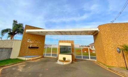 Terreno à venda, 300.00 m2 por R$170000.00  - Uvaranas - Ponta Grossa/PR