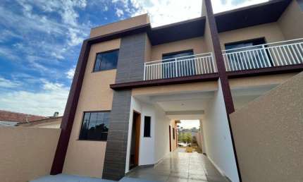 Casa Residencial com 3 quartos  à venda, 126.00 m2 por R$500000.00  - Uvaranas - Ponta Grossa/PR