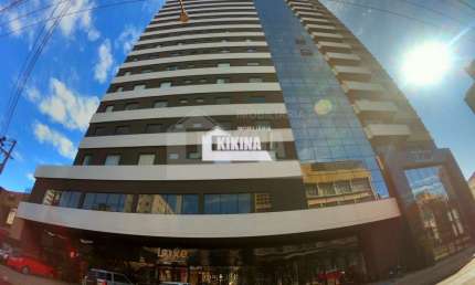 Apartamento com 3 quartos  para alugar, 232.00 m2 por R$6500.00  - Centro - Ponta Grossa/PR