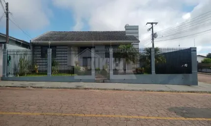 Casa Residencial com 3 quartos  à venda, 200.00 m2 por R$420000.00  - Neves - Ponta Grossa/PR