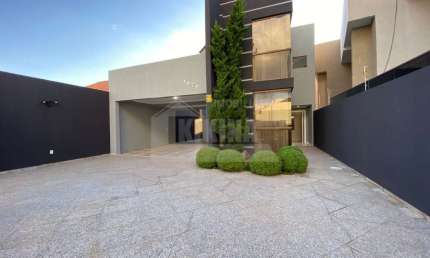 Casa Residencial com 4 quartos  à venda, 250.00 m2 por R$1200000.00  - Orfas - Ponta Grossa/PR