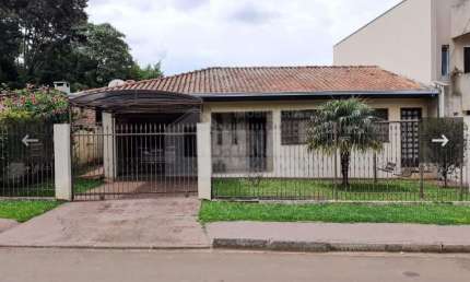 Casa Residencial com 4 quartos  à venda, 145.00 m2 por R$390000.00  - Oficinas - Ponta Grossa/PR