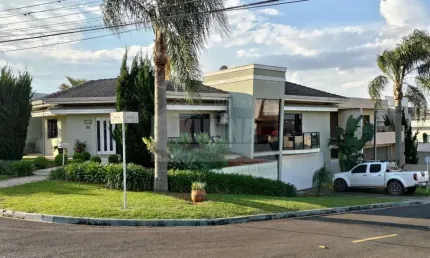Casa Residencial com 3 quartos  à venda, 321.00 m2 por R$1400000.00  - Oficinas - Ponta Grossa/PR