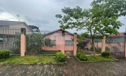 Casa Residencial com 2 quartos  à venda, 175.00 m2 por R$250000.00  - Nova Russia - Ponta Grossa/PR