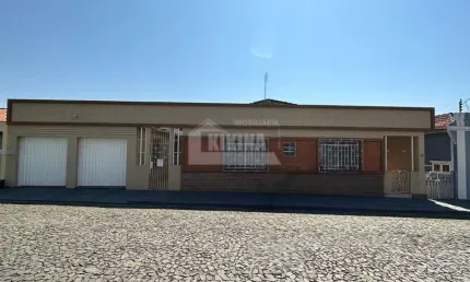 Casa Residencial com 3 quartos  à venda, 208.10 m2 por R$550000.00  - Nova Russia - Ponta Grossa/PR