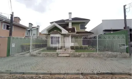 Casa Residencial à venda, 250.00 m2 por R$1380000.00  - Jardim Carvalho - Ponta Grossa/PR