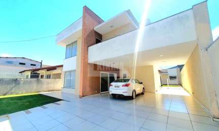 Casa Residencial com 3 quartos  à venda, 368.00 m2 por R$1650000.00  - Uvaranas - Ponta Grossa/PR