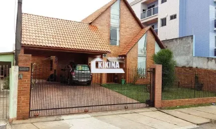 Casa Residencial com 1 quarto  à venda, 250.00 m2 por R$900000.00  - Uvaranas - Ponta Grossa/PR