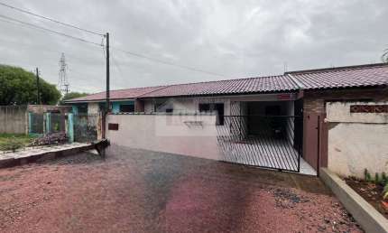 Casa Residencial com 3 quartos  à venda, 190.00 m2 por R$280000.00  - Uvaranas - Ponta Grossa/PR