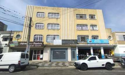 Apartamento com 2 quartos  para alugar, 50.00 m2 por R$900.00  - Centro - Ponta Grossa/PR