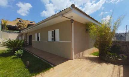 Casa Residencial com 4 quartos  à venda, 220.00 m2 por R$600000.00  - Olarias - Ponta Grossa/PR