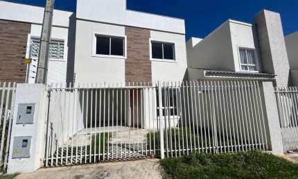 Sobrado com 3 quartos  à venda, 100.55 m2 por R$430000.00  - Uvaranas - Ponta Grossa/PR