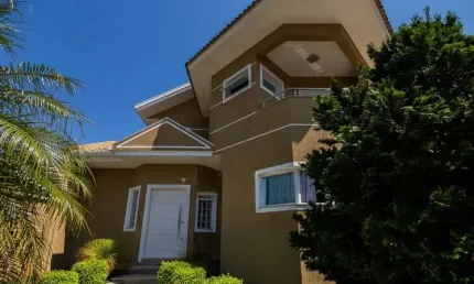 Sobrado com 4 quartos  à venda, 374.74 m2 por R$1590000.00  - Jardim Carvalho - Ponta Grossa/PR