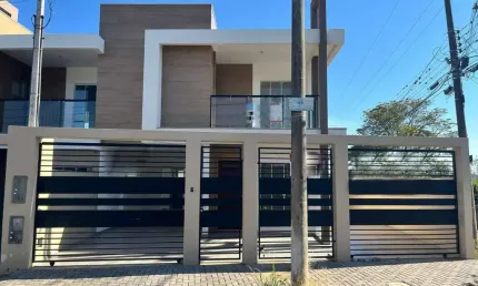Sobrado com 3 quartos  à venda, 136.00 m2 por R$600000.00  - Ronda - Ponta Grossa/PR