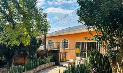 Casa Residencial com 3 quartos  à venda, 209.00 m2 por R$380000.00  - Contorno - Ponta Grossa/PR