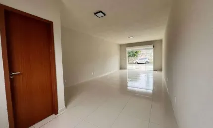 Comercial para alugar, 40.00 m2 por R$1400.00  - Orfas - Ponta Grossa/PR