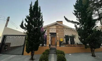 Casa Residencial com 4 quartos  à venda, 140.00 m2 por R$1400000.00  - Oficinas - Ponta Grossa/PR