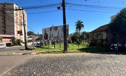 Terreno à venda, 1139.60 m2 por R$1950000.00  - Nova Russia - Ponta Grossa/PR