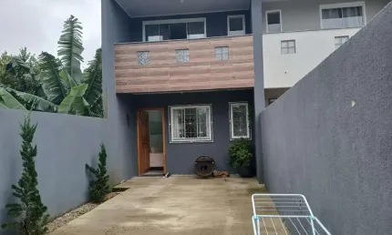 Sobrado com 2 quartos  à venda, 66.56 m2 por R$225000.00  - Boa Vista - Ponta Grossa/PR