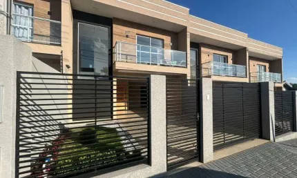 Sobrado com 3 quartos  à venda, 126.00 m2 por R$570000.00  - Jardim Carvalho - Ponta Grossa/PR