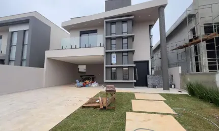 Casa Residencial com 4 quartos  à venda, 262.17 m2 por R$2295000.00  - Jardim Carvalho - Ponta Grossa/PR