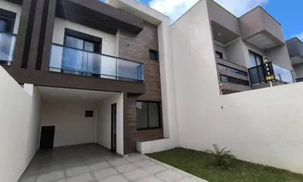 Sobrado com 3 quartos  à venda, 115.00 m2 por R$550000.00  - Cara Cara - Ponta Grossa/PR