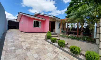 Casa Residencial com 3 quartos  à venda, 250.00 m2 por R$570000.00  - Contorno - Ponta Grossa/PR