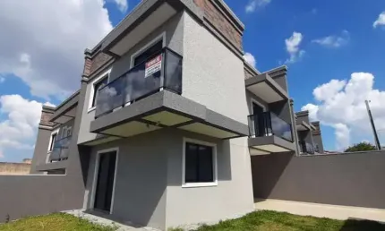 Sobrado com 3 quartos  à venda, 95.60 m2 por R$460000.00  - Orfas - Ponta Grossa/PR