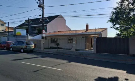 Casa residencial com 3 quartos  à venda, 185.00 m2 por r$880000.00  - jardim carvalho - ponta grossa/pr