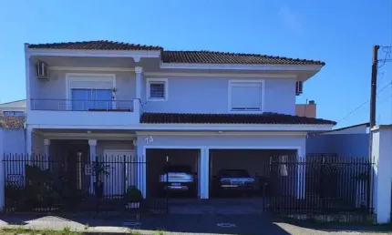 Sobrado com 3 quartos  à venda, 286.00 m2 por R$1650000.00  - Jardim Carvalho - Ponta Grossa/PR