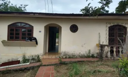 Casa Residencial com 3 quartos  à venda, 510.00 m2 por R$270000.00  - Olarias - Ponta Grossa/PR