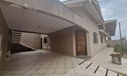 Casa Residencial com 2 quartos  à venda, 145.00 m2 por R$680000.00  - Ronda - Ponta Grossa/PR