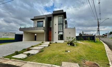 Casa Residencial com 3 quartos  à venda, 185.00 m2 por R$980000.00  - Uvaranas - Ponta Grossa/PR