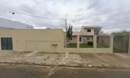 Casa Residencial com 3 quartos  à venda, 131.00 m2 por R$780000.00  - Uvaranas - Ponta Grossa/PR
