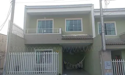 Sobrado com 3 quartos  à venda, 93.96 m2 por R$655000.00  - Uvaranas - Ponta Grossa/PR