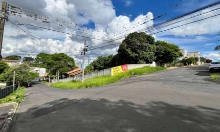 Terreno à venda, 462.00 m2 por R$350000.00  - Centro - Ponta Grossa/PR